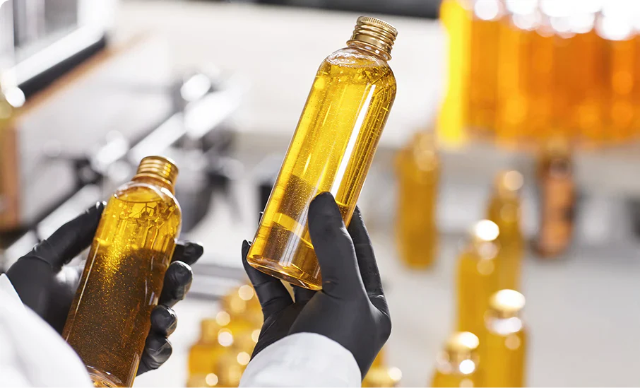 Olio essenziale liposolubile in laboratorio